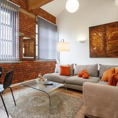 Cozy Downtown Loft In Bradford Apartment Bradford  Bagian luar foto